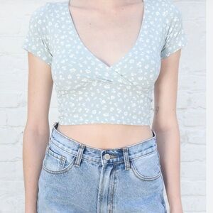 BABY BLUE FLORAL AMARA TOP (BRANDY MELVILLE) -one size fits all- (fits xs-m)